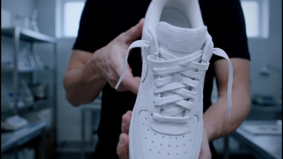 AF1 — frame 3